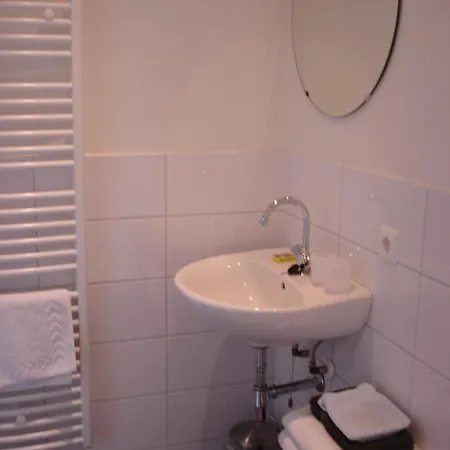 D'essebroeck Bed & Breakfast Ingen